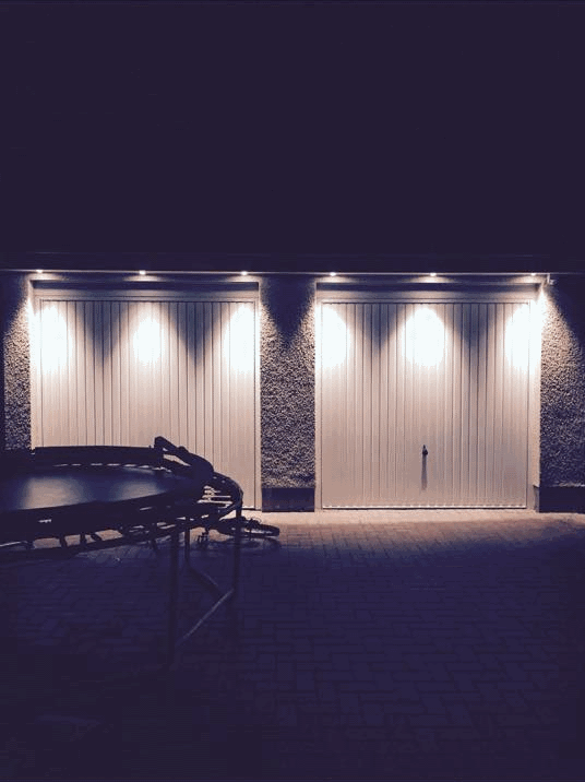 garage exterior lighting